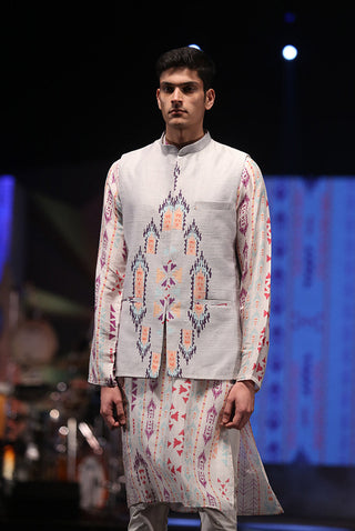 Zaheer cream printed kurta and bandi set