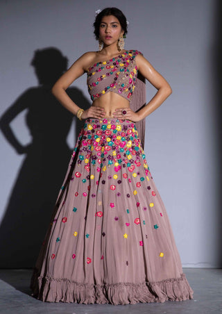 Onion multi thread lehenga set