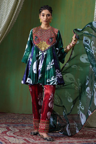 Kurta Set Heritage Wear - Multicolor Firdaus Kurta Set by Payal & Zinal