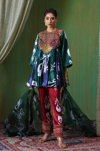 Kurta Set Heritage Wear - Multicolor Firdaus Kurta Set by Payal & Zinal