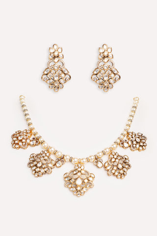 Necklace Set for Festive – Gold Chakshan Kundan by Zevar by Geeta