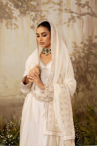 Ivory Kurta Set Indian Wedding Embroidered by Aashima Behl