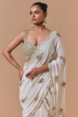 Shimmer draped saree for Indian Wedding – Cream Navyaa by Nitika Gujral