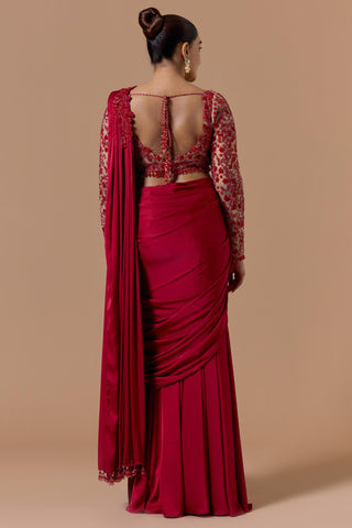 Draped saree for Indian Wedding – Red Navyaa by Nitika Gujral