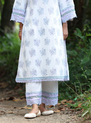 White malgudi days arasi kurta set