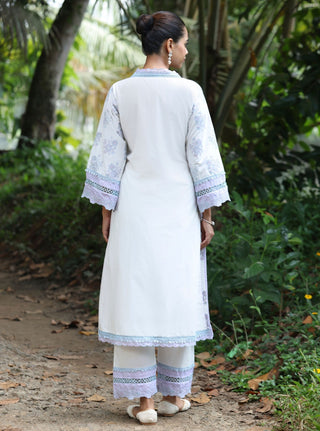 White malgudi days arasi kurta set