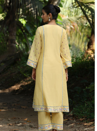 Yellow shira malgudi day kurta set