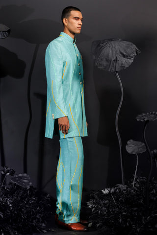 Island breeze indo western ensemble