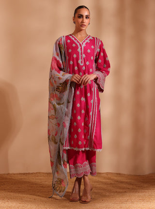 Pink maira malgudi day kurta set