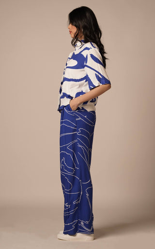 Cora-cari bosy shirt and trouser