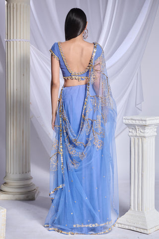 Draped Saree Indian Wedding - Blue sea's the day by Papa Don't Preach