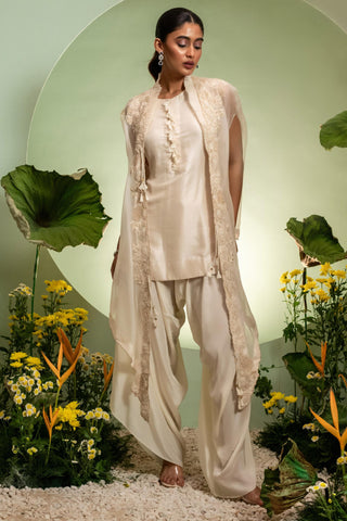 Short Kurta Set for Indian Wedding – Ivory Eden by Pallavi Poddar