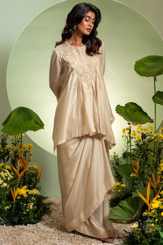 Skirt Set for Indian Wedding – Ivory Eden Drape by Pallavi Poddar