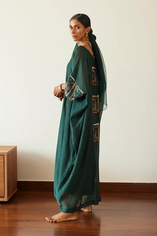 Green akaari kaftan