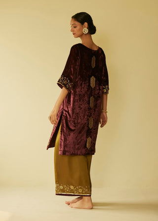 Purple velvet meera kurta set