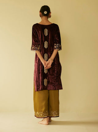 Purple velvet meera kurta set