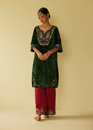 Green velvet meera kurta set