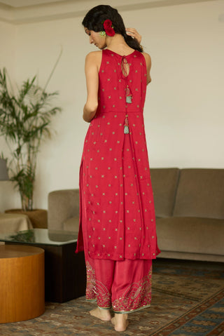 Red maitreyi hand embroidered kurta set