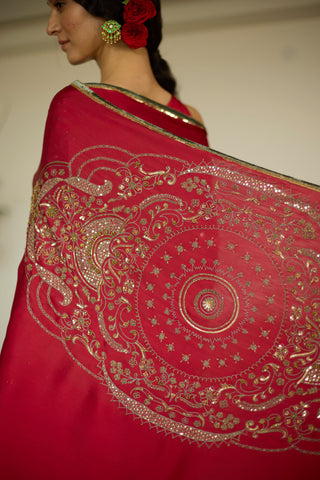 Red maitreyi hand embroidered kurta set