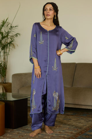 Purple chhaaya hand embroidered kurta set