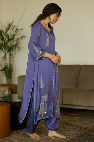 Purple chhaaya hand embroidered kurta set