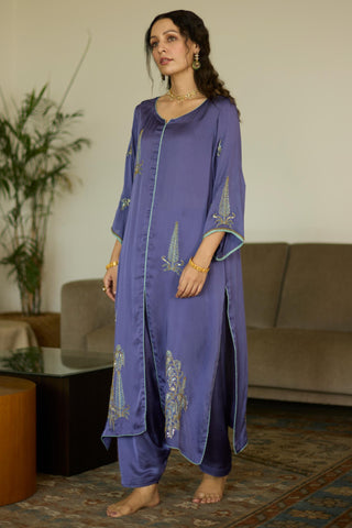 Purple chhaaya hand embroidered kurta set