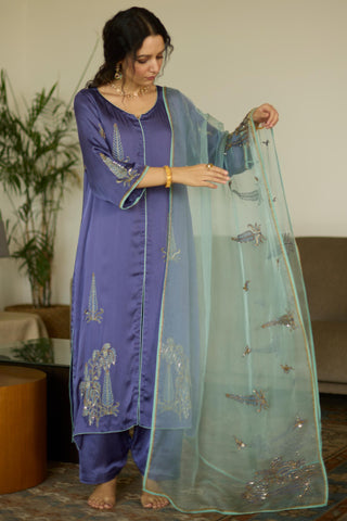 Purple chhaaya hand embroidered kurta set