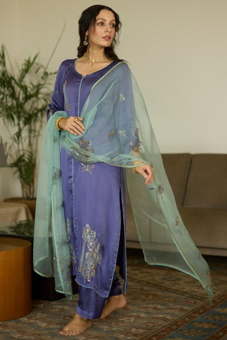 Purple chhaaya hand embroidered kurta set