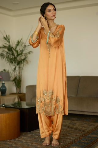Orange palm hand embroidered kurta set