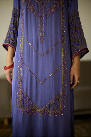 Purple diya hand embroidered kurta set