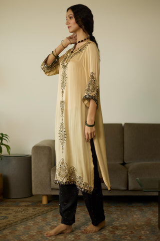 Beige saanjh hand embroidered kurta set