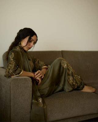 Green palm hand embroidered kurta set