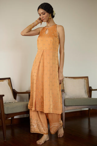 Orange maitreyi hand embroidered kurta set