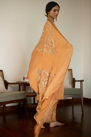 Orange maitreyi hand embroidered kurta set