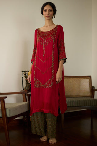 Red diya hand embroidered kurta set