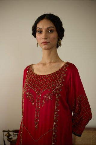 Red diya hand embroidered kurta set