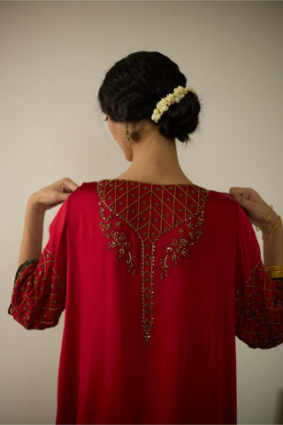 Red diya hand embroidered kurta set