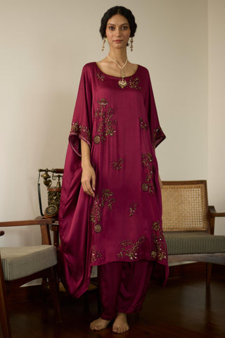 Pink aarohi hand embroidered kaftan set