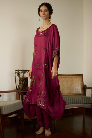 Pink aarohi hand embroidered kaftan set