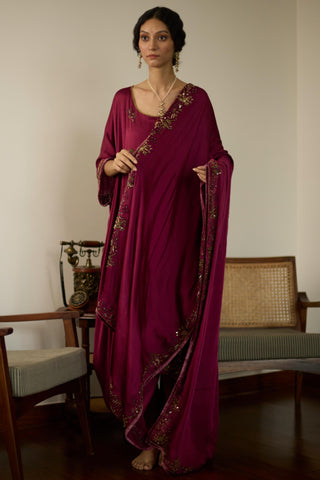 Pink aarohi hand embroidered kaftan set