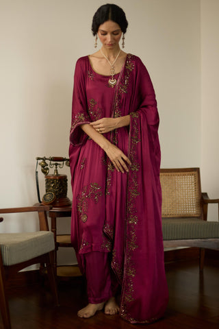 Pink aarohi hand embroidered kaftan set