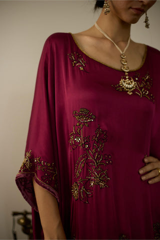 Pink aarohi hand embroidered kaftan set