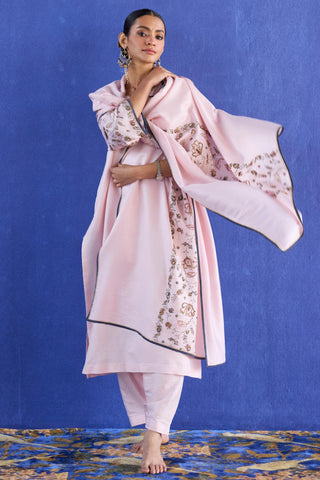 Pink noori suit