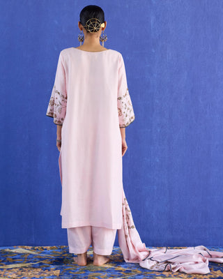 Pink noori suit