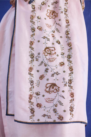Pink noori suit