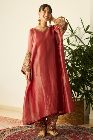 Kaftan Set for Contemporary Wear – Red Rubaab by Sarang Kaur