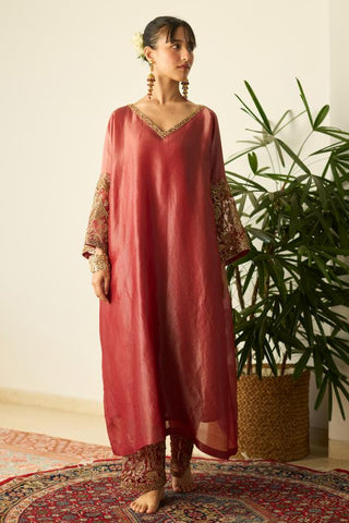 Kaftan Set for Contemporary Wear – Red Rubaab by Sarang Kaur