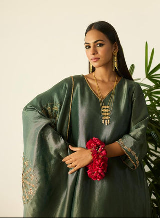 Anarkali Suit for Indian Wedding – Green Samridhi by Sarang Kaur