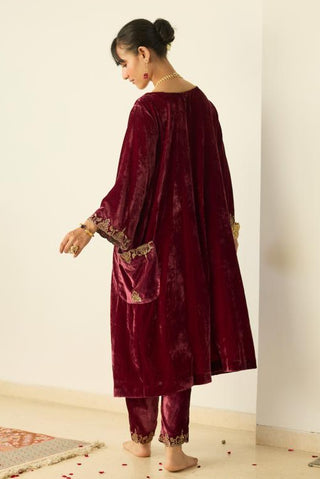 Embroidered Suit for Festive Occasions – Pink Muraad by Sarang Kaur