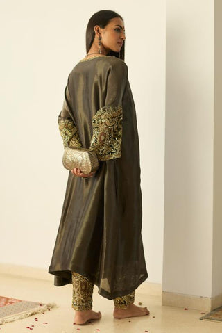 Kaftan Set for Indian Wear – Gray Rubaab by Sarang Kaur